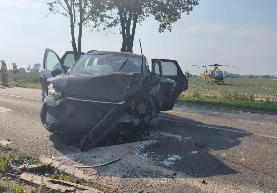 Utrudnienia na krajowej pięćdziesiątce. Doszło do zderzenia trzech pojazdów
